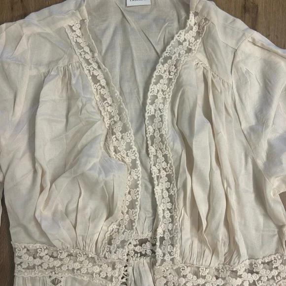 Long Sleeve Open-Front Cover Up - Picture 4 of 4